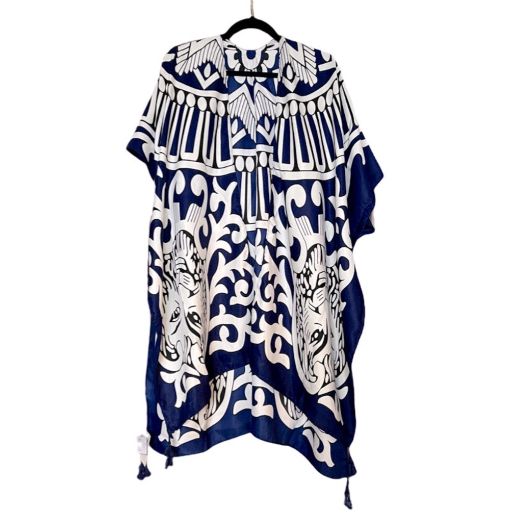 Beautiful Tom and Eva Kimono shawl one size